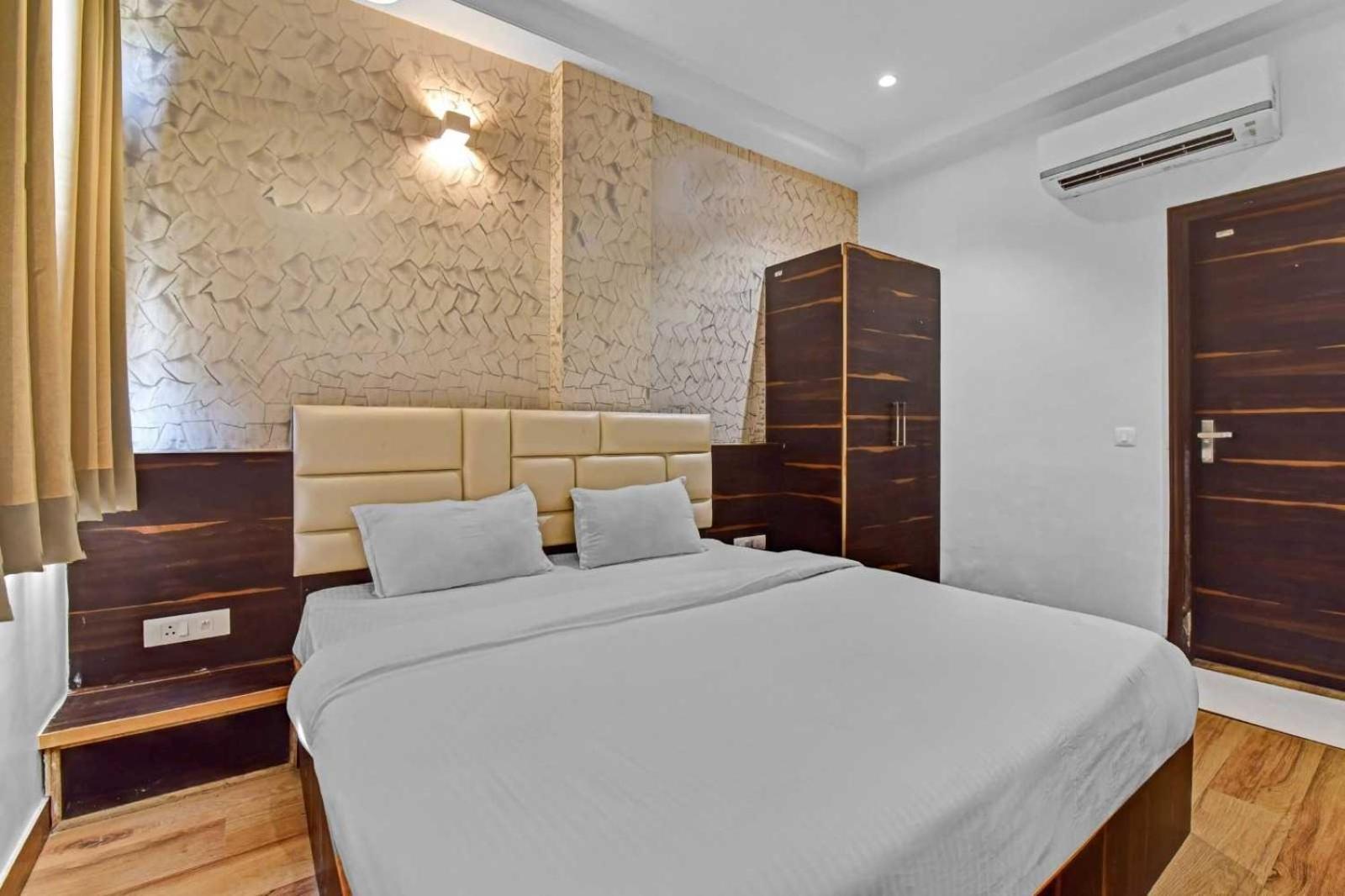 Collection O Hotel Karma Inn Jaipur Eksteriør billede